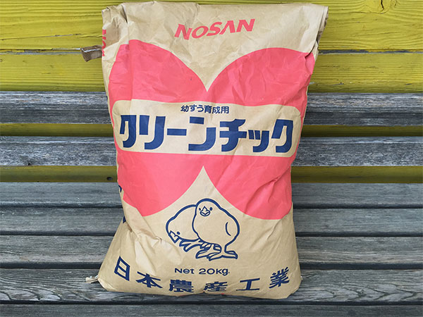 【業務用】ヒヨコ・雛鳥のエサ（約20kg）の販売